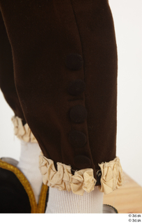 Photos Man in Historical Civilian suit 8 brown dress lace…